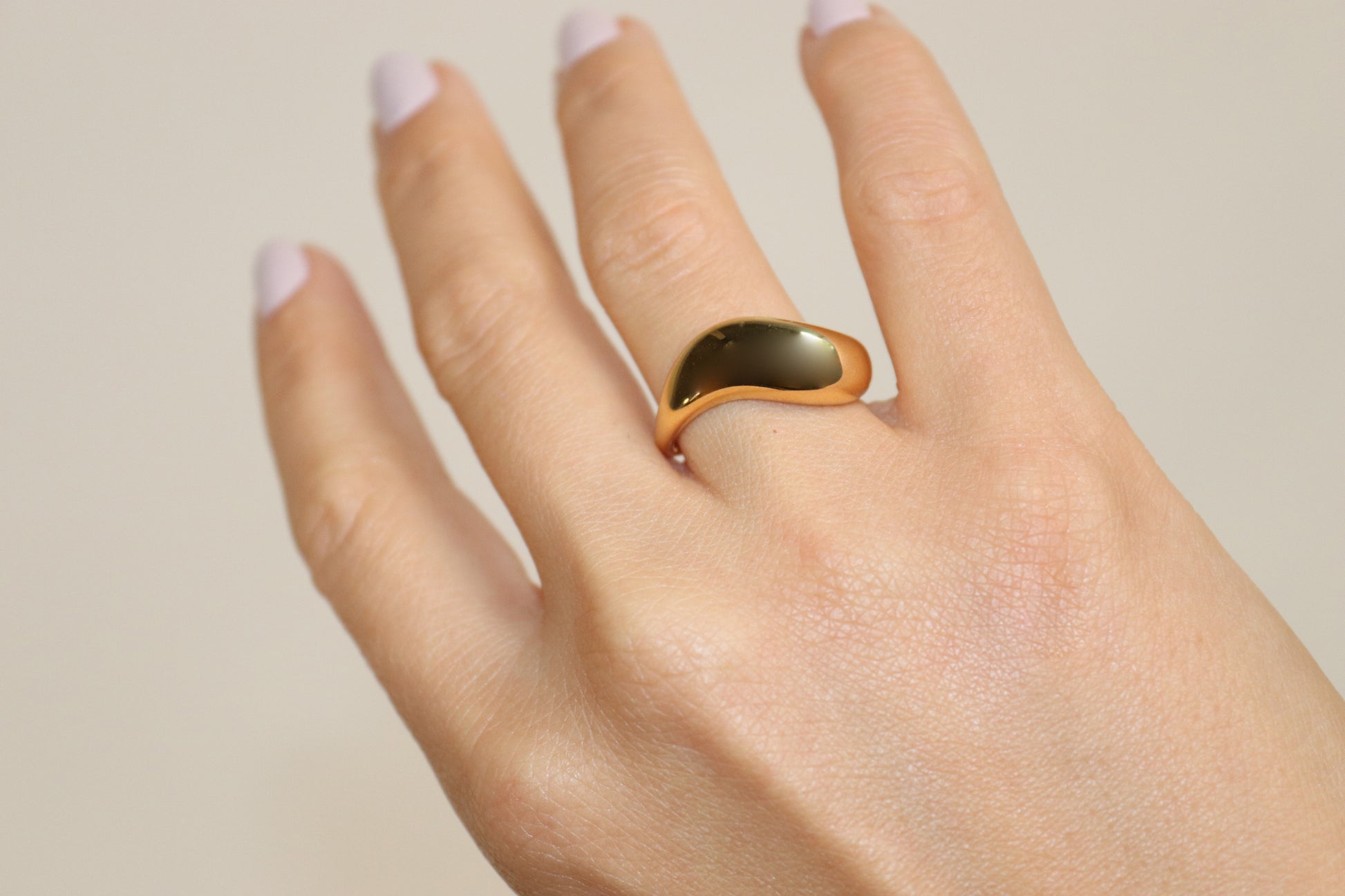 Bianca Ring